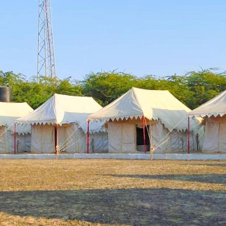 Mahefeel E Rann Resort Bherandiāla Εξωτερικό φωτογραφία