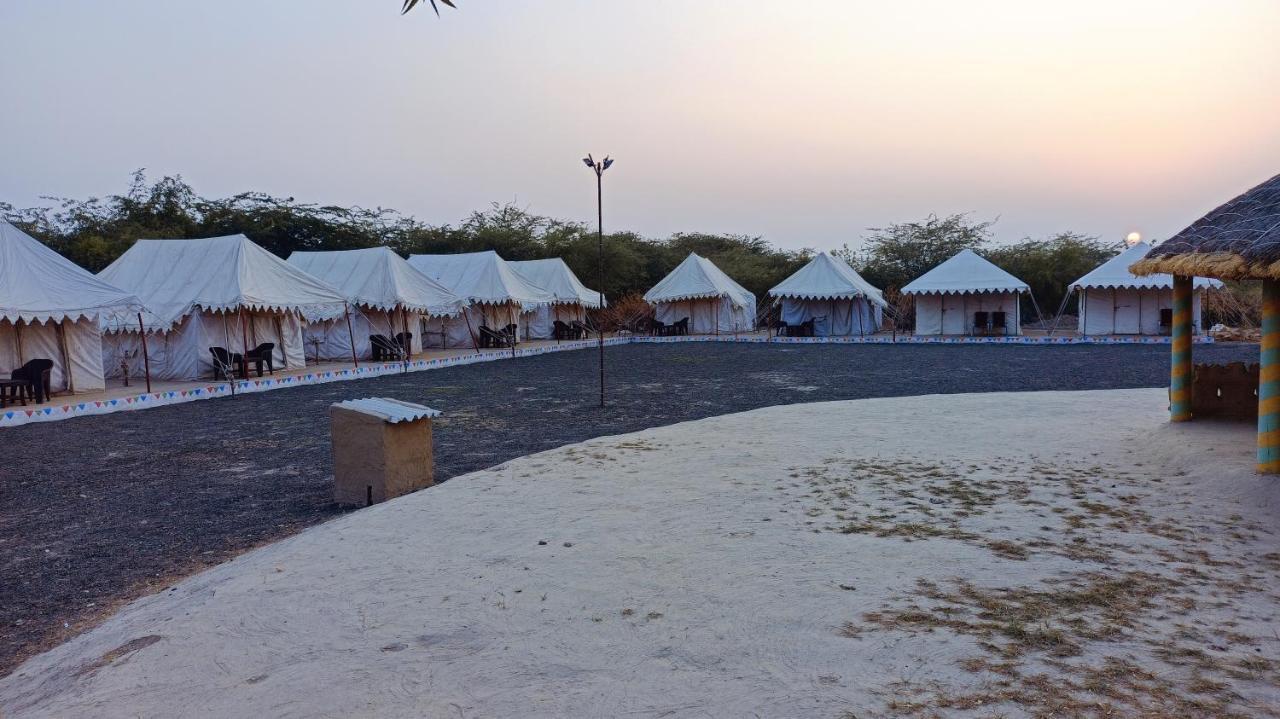 Mahefeel E Rann Resort Bherandiāla Εξωτερικό φωτογραφία