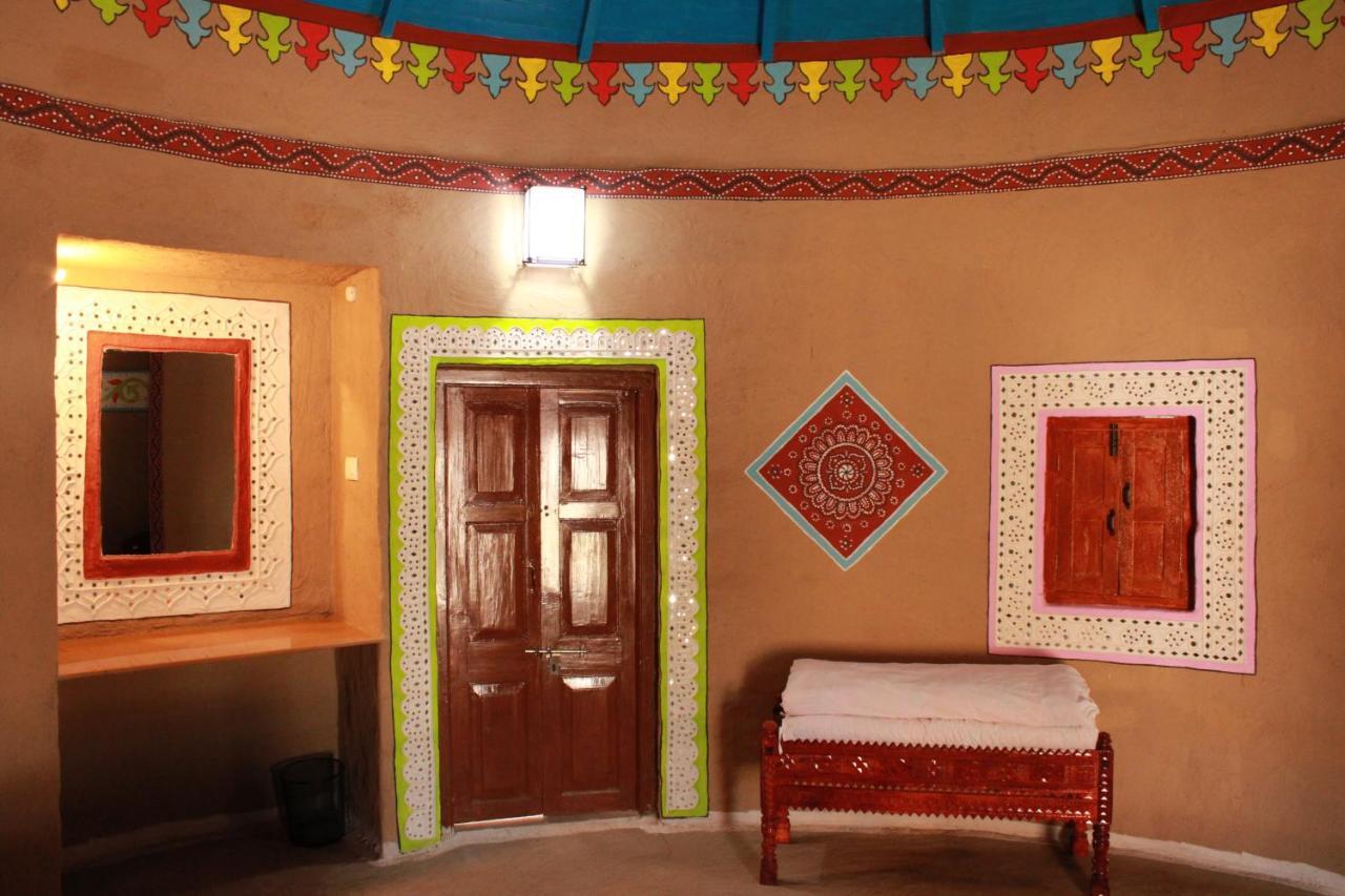 Mahefeel E Rann Resort Bherandiāla Εξωτερικό φωτογραφία
